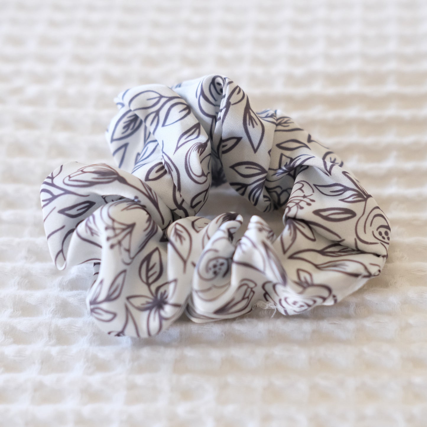 Simplistic Chic Scrunchie