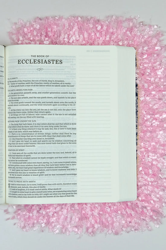 Pink Praise - Bible Fringe